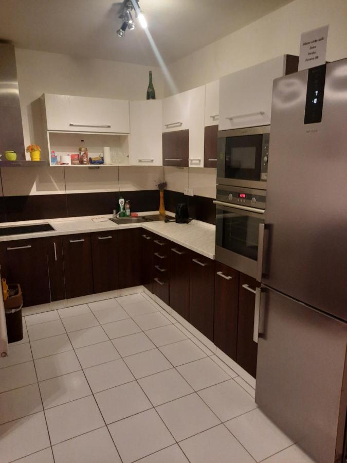 Apartman Zuzu Trenčín 外观 照片